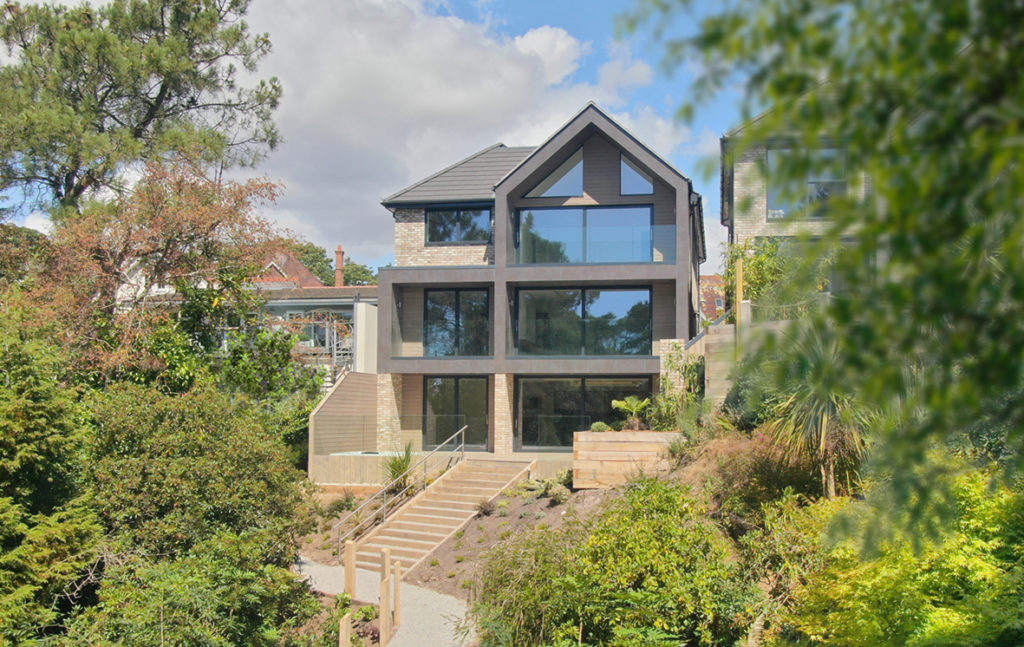 Aluminium Sliding doors and balustrades for new build appartments on Dorst south coast