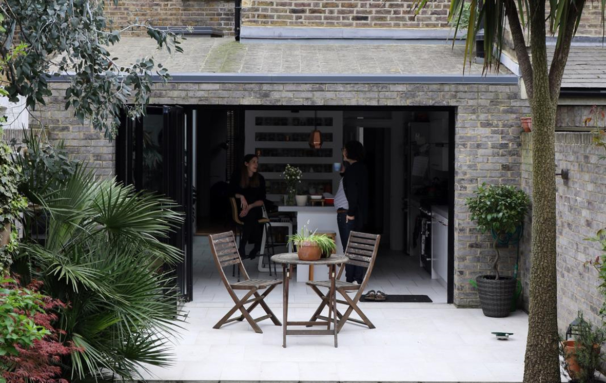 Hackney property benefits from aluminium slim bifold doors in an anthracite frame