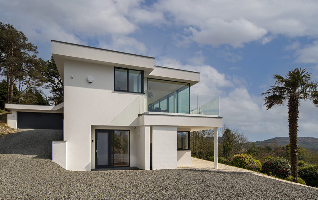 New build in Dorset with our ODC SL320 aluminium sliding doors, bespoke windows and doors