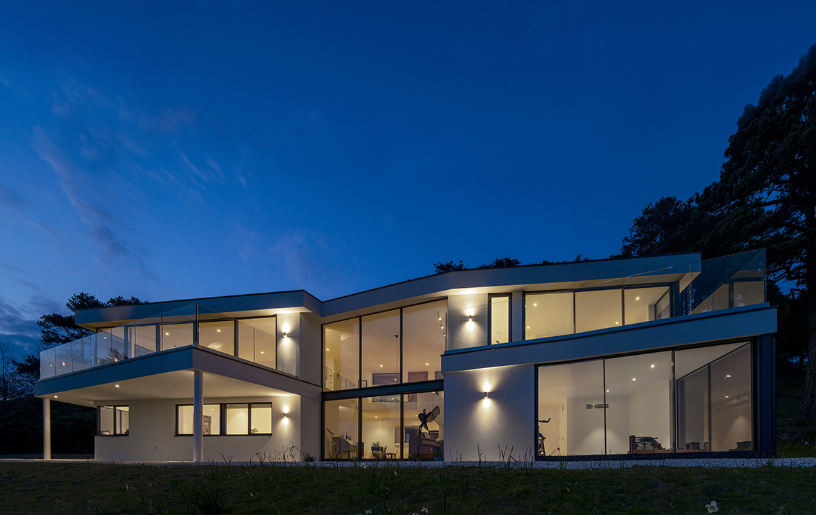 New build in Dorset with our ODC SL320 aluminium sliding doors, bespoke windows and doors